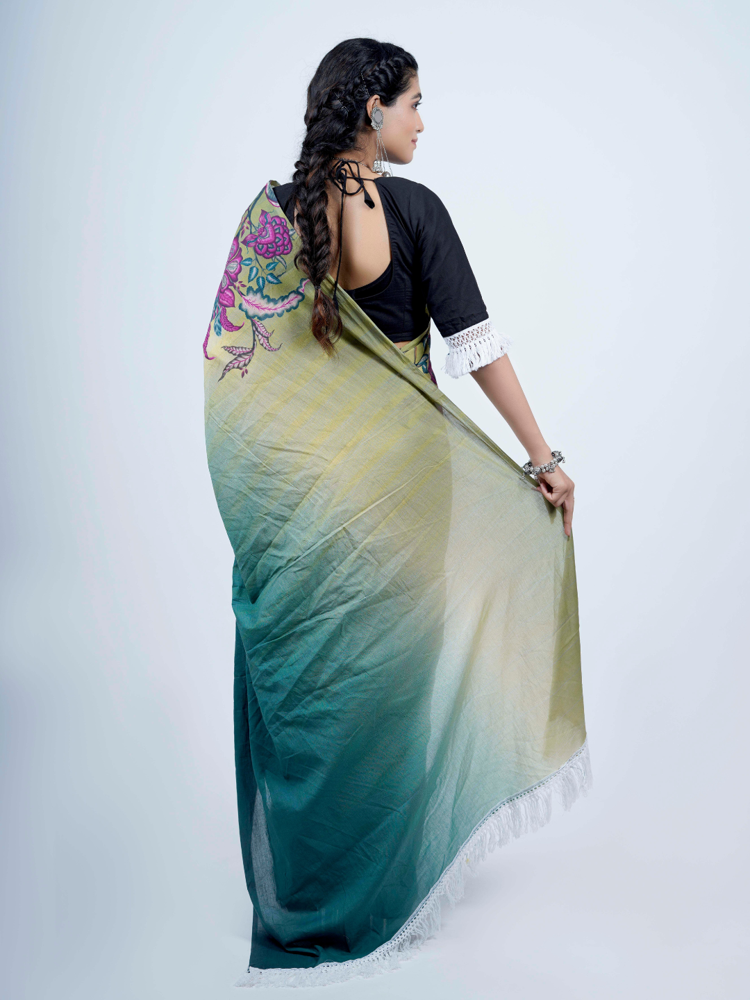 Buta Buti Chintz Floral Printed Cotton Tasseled Saree