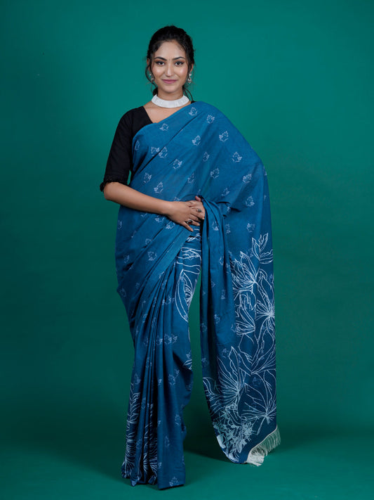 Buta Buti Floral Printed Cotton Tasseled Saree