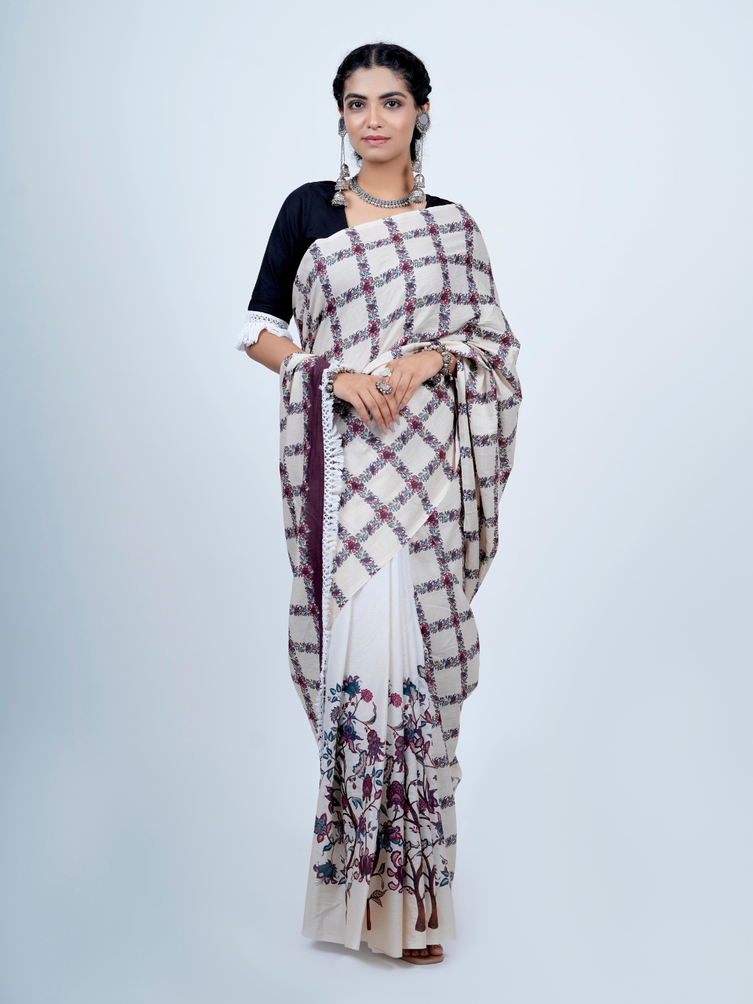 Buta Buti Chintz Floral Printed Cotton Tasseled Saree