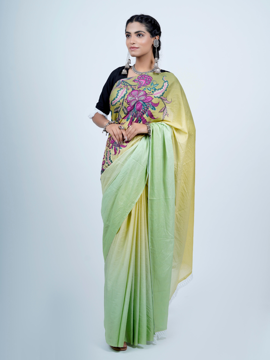 Buta Buti Chintz Floral Printed Cotton Tasseled Saree