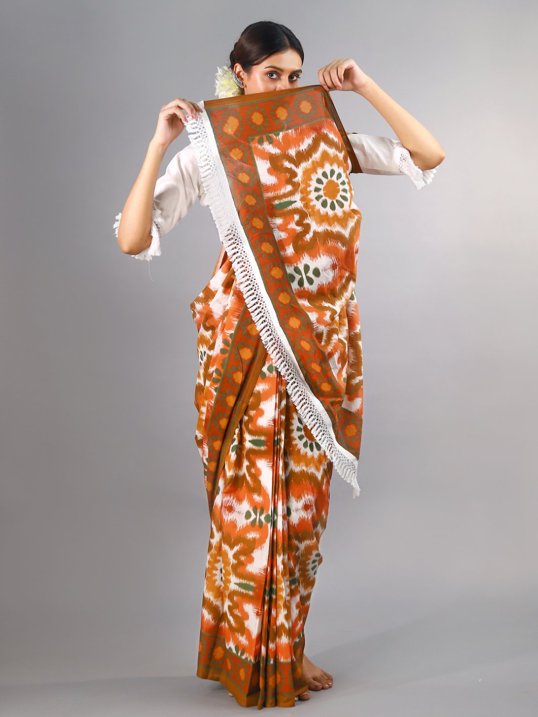 Buta Buti Orange Colour Tie and Dye Printed Pure Cotton Saree With Unstitched Blouse And Lace