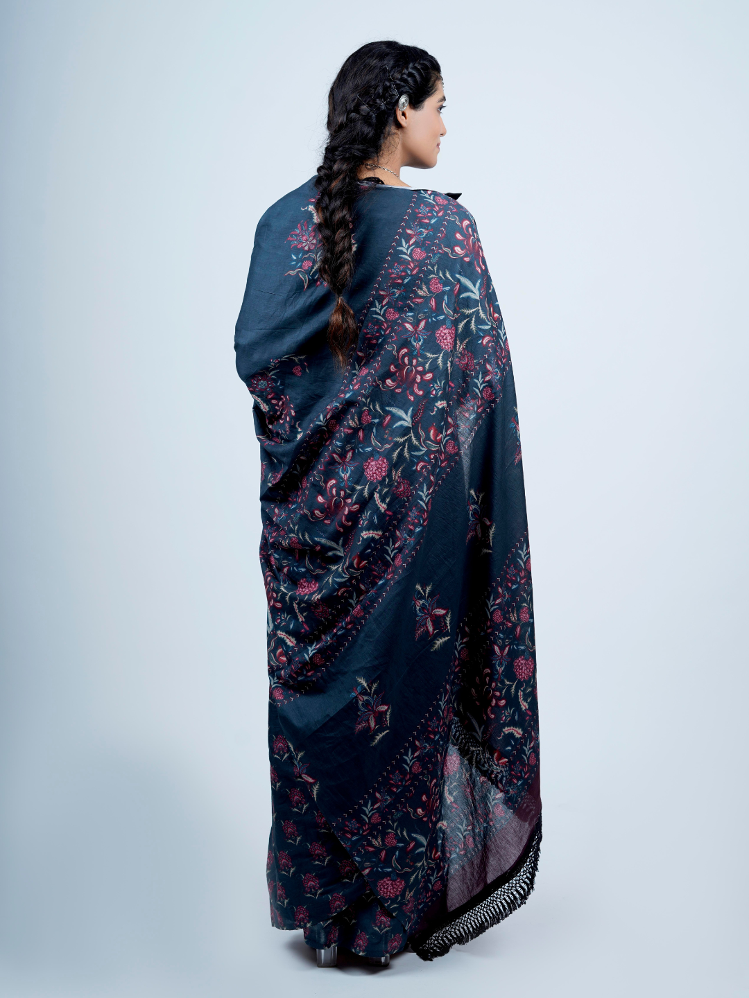 Buta Buti Chintz Floral Printed Cotton Tasseled Saree