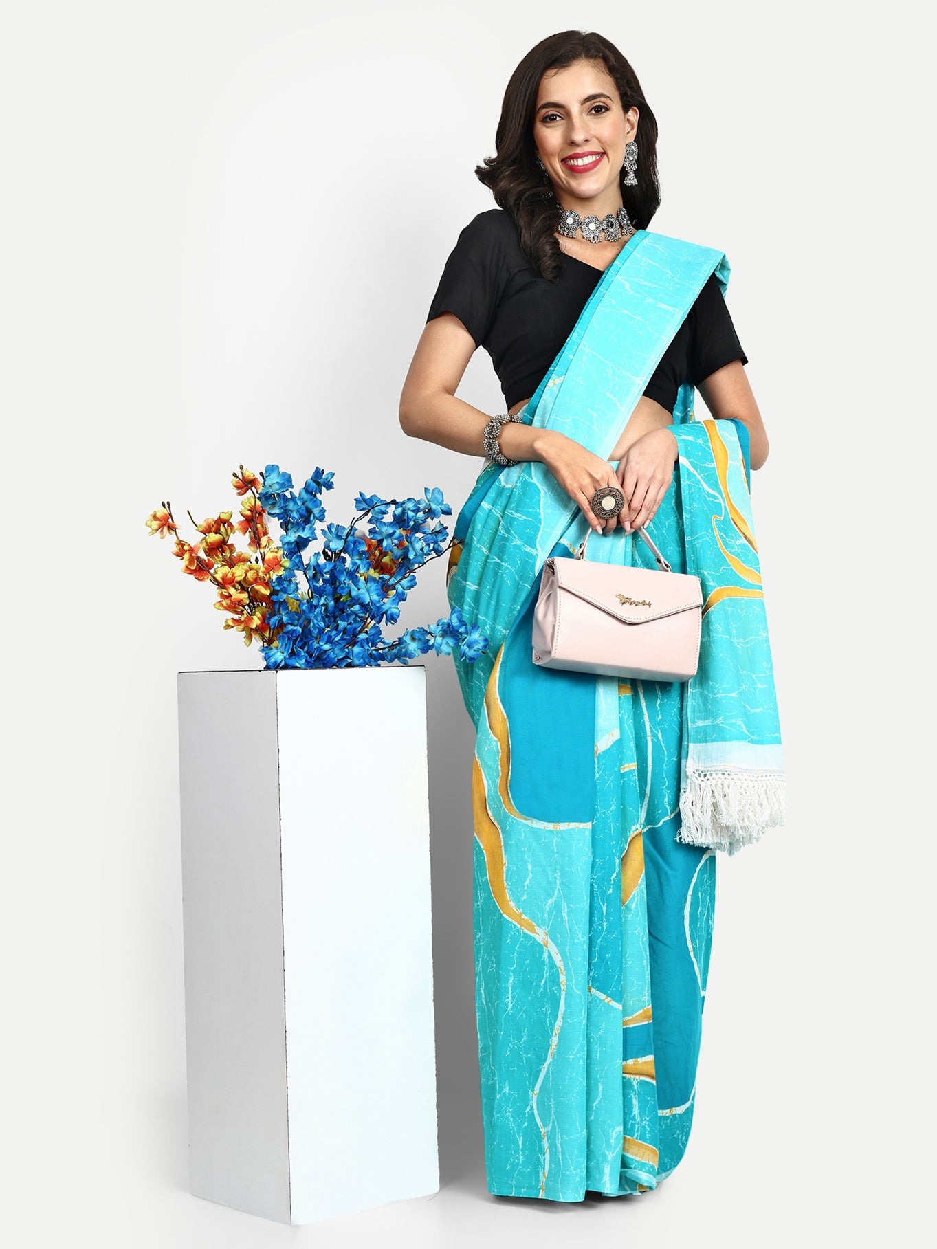 Buta Buti Batik Print Pure Cotton Tasseled Saree