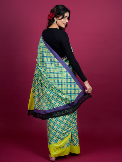 Buta Buti Checked Printed Cotton Saree With Tassels Embellishment