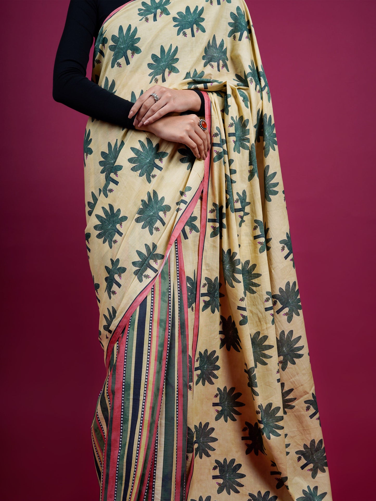 Buta Buti Botanical Printed Cotton Saree With Tassels Embellishment