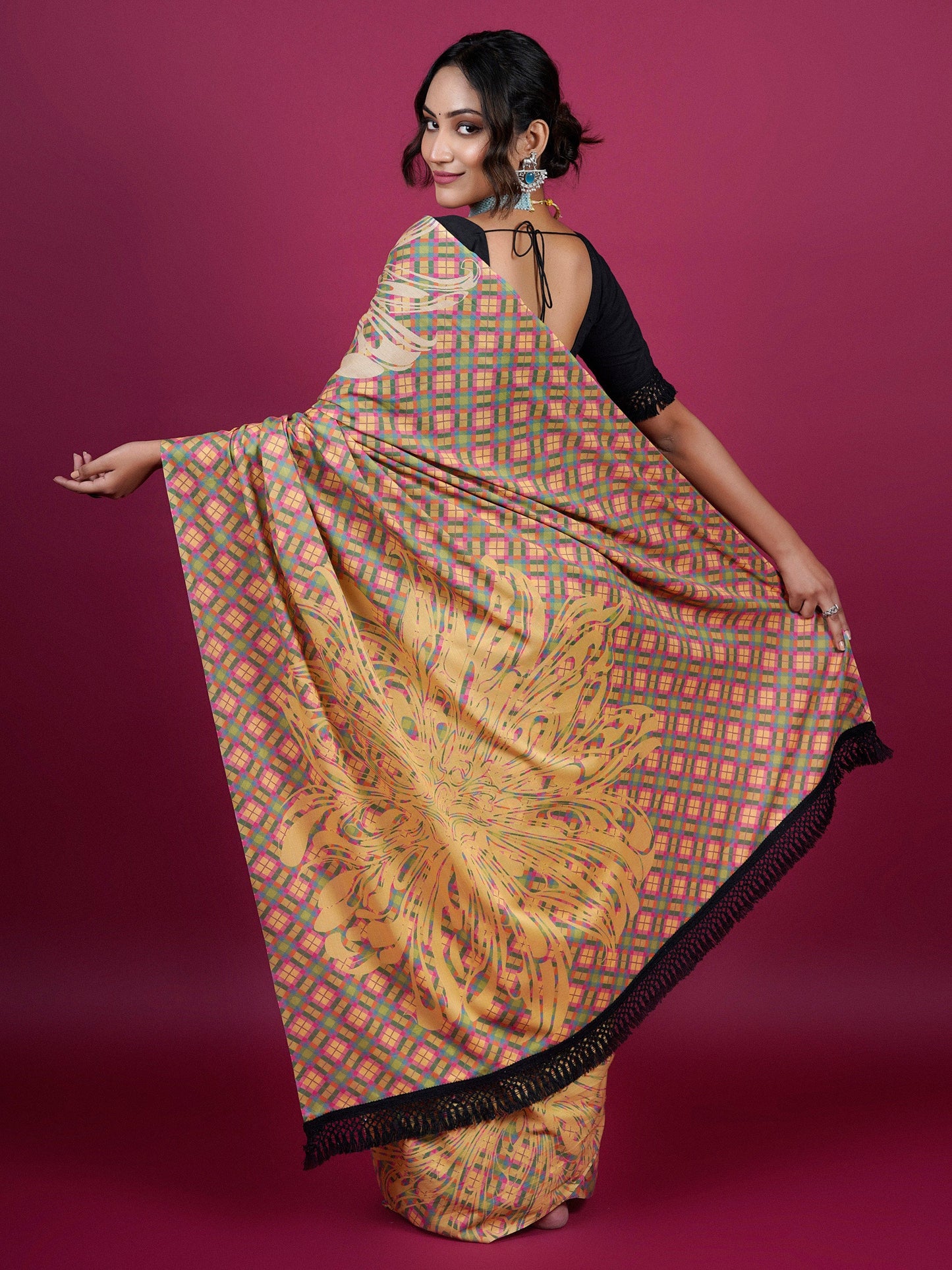 Buta Buti Floral and Pixel Printed Cotton Saree With Tassels Embellishment