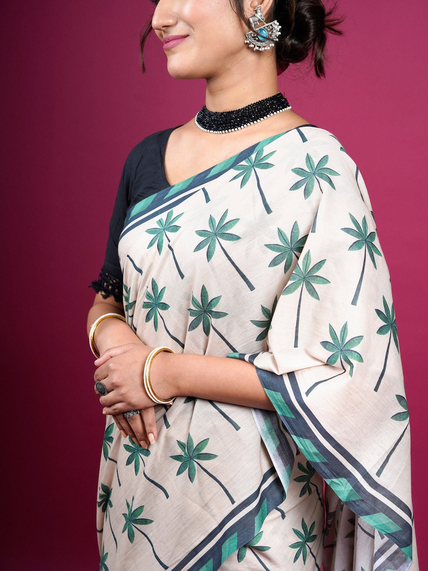 Buta Buti Botanical Printed Cotton Saree With Tassels Embellishment