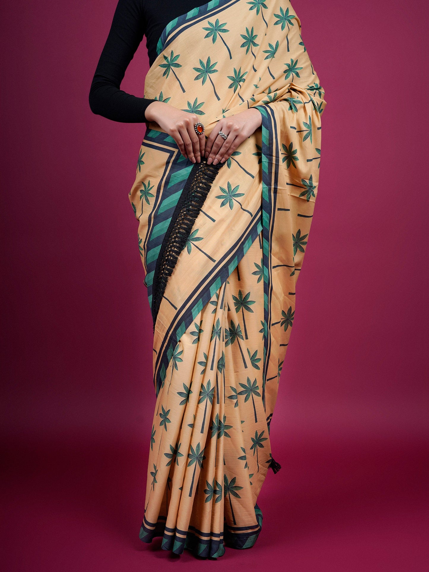 Buta Buti Botanical Printed Cotton Saree With Tassels Embellishment