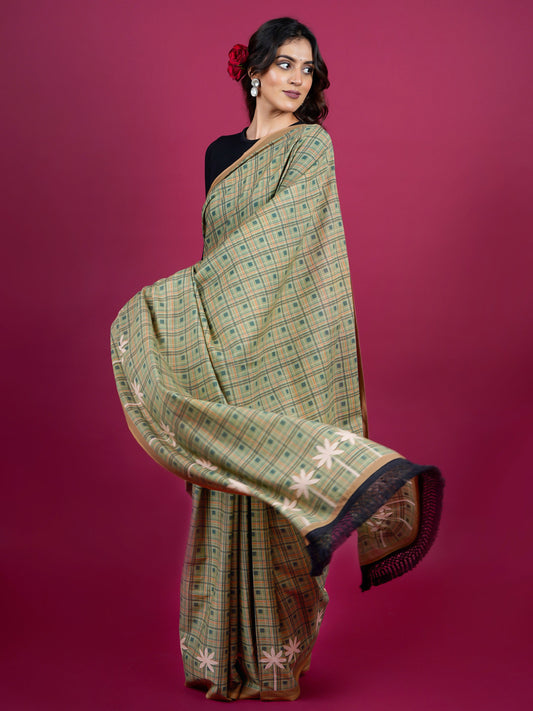 Buta Buti Checked Printed Cotton Saree With Tassels Embellishment