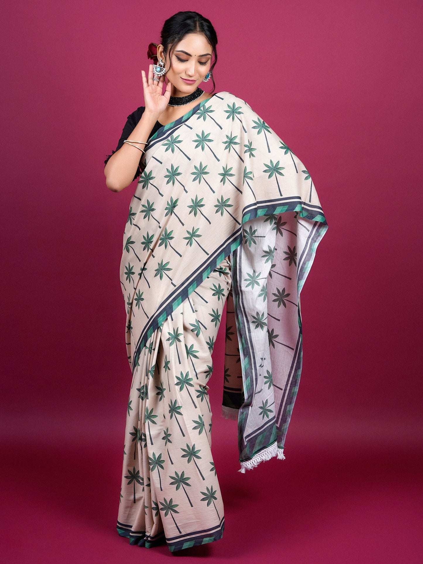 Buta Buti Botanical Printed Cotton Saree With Tassels Embellishment